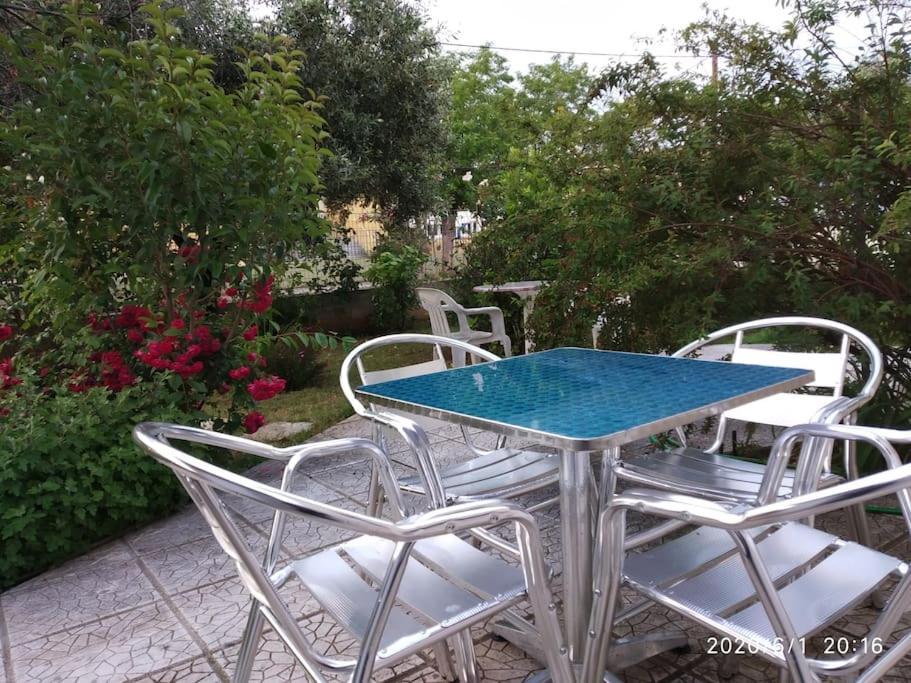 Anadora 2: Hospitable Stone House With Yard Apartment Alexandroupoli Exterior photo